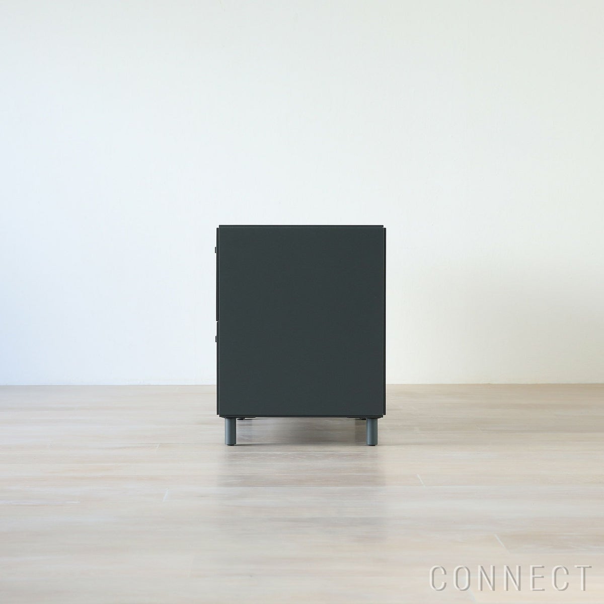 String Furniture（ストリング ファニチャー） / Relief wide beige / legs（レリーフ） / W123×D41×H46.6cm / グレー / ローチェスト