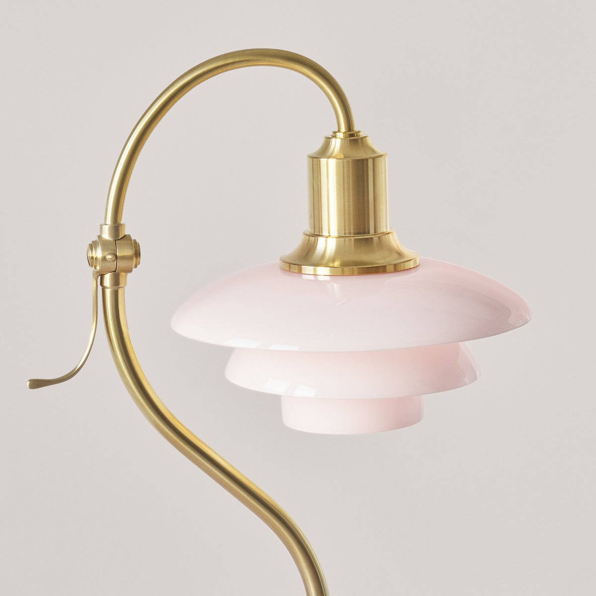 Louis Poulsen（ルイスポールセン） / PH 2/2 Question Mark（クエスチョンマーク） / ペール・ローズ / テーブルランプ