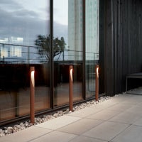 Louis Poulsen（ルイスポールセン） / Flindt Garden Bollard（フリントガーデンボラード）ロング / 2700K / スパイク式 / 庭園灯