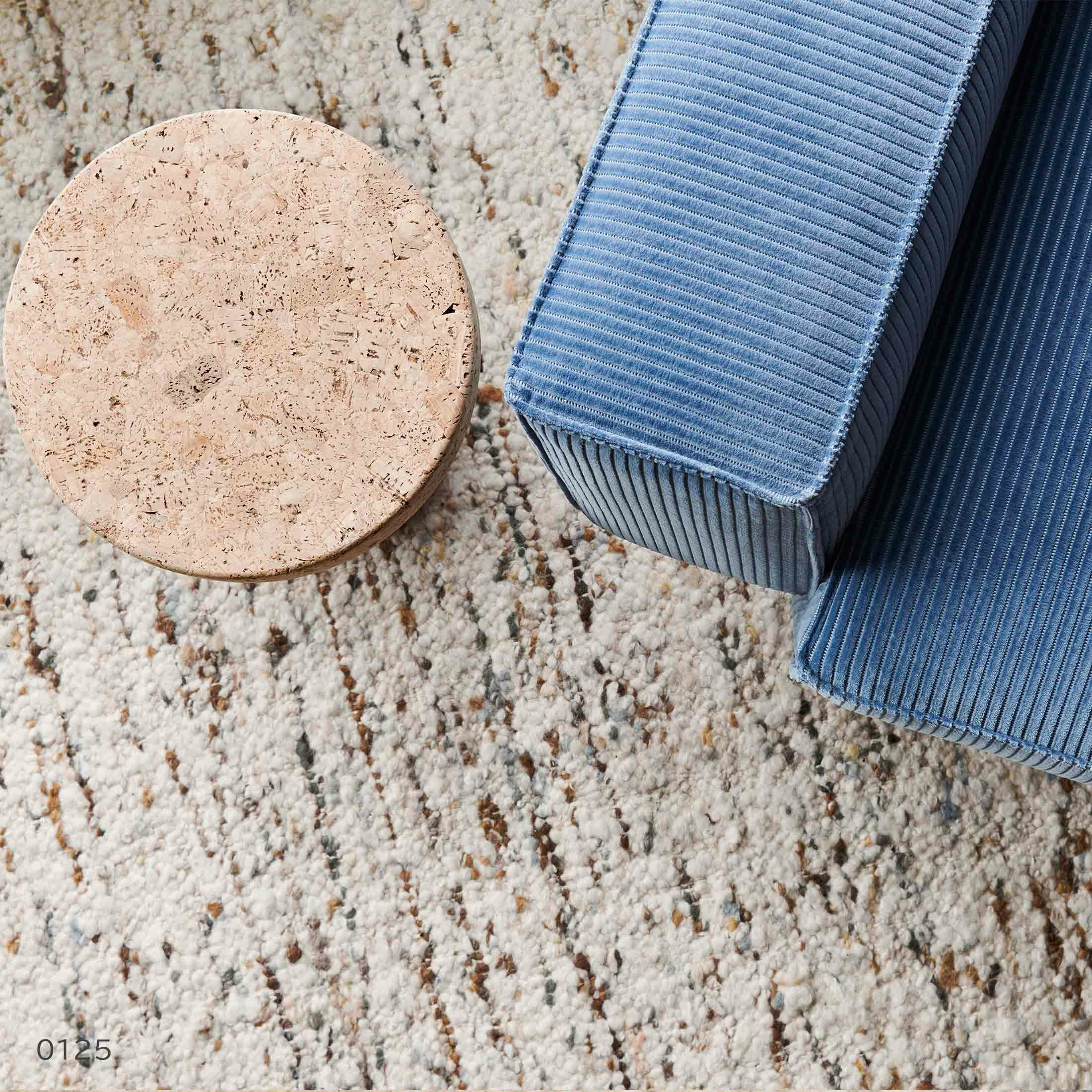 Kvadrat（クヴァドラ） テクニカラーフロック ラグ｜北欧インテリア