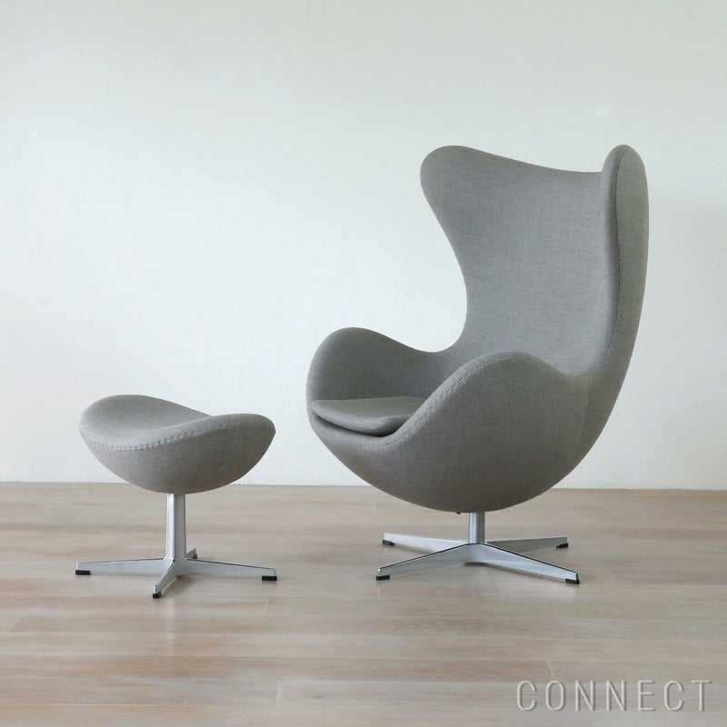 FRITZ HANSEN（フリッツ・ハンセン） / EGG FOOT STOOL（エッグチェア用フットスツール） / ラウンジチェア / Sunniva（スニバ）153 サンド・ライトグレー