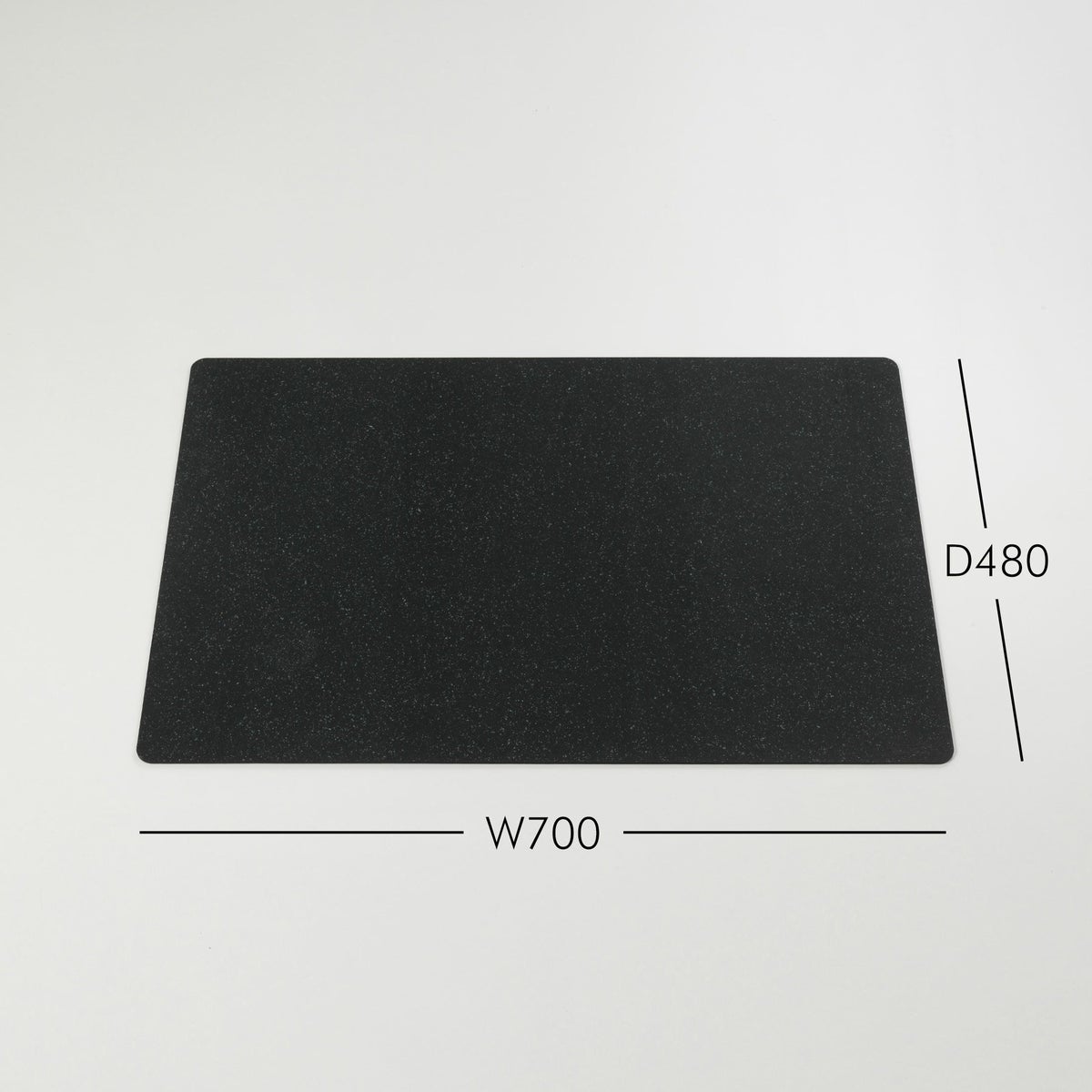 Vitra（ヴィトラ） / Repad（リパッド） / ナチュラルブラック / クリアコート仕上げ / デスクパッド