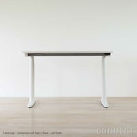 Vitra（ヴィトラ） / Tyde 2 Home Desk board shape（タイド2ホームデスク バレル） / メラミン天板 / ソフトライト脚・パウダーコート仕上げ / 130×75cm / 電動昇降デスク