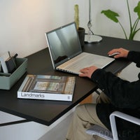 【アウトレット】Artek（アルテック） / REB005 / カアリ デスク / ナチュラル オーク / ブラックリノリウム / 150×65cm《新生活応援 pt2倍》