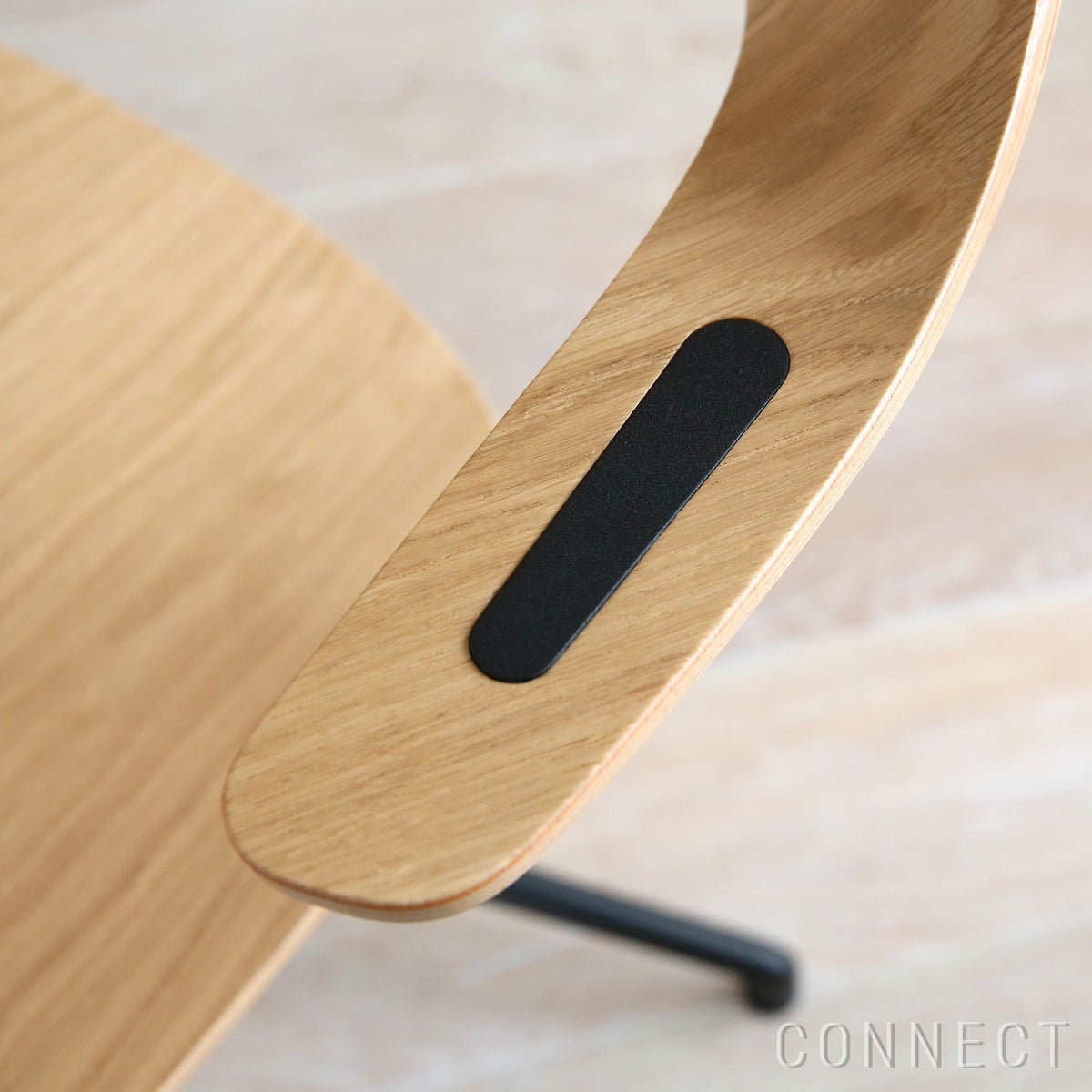 Vitra（ヴィトラ） / Mynt（ミント） / プライウッド / ディープブラック4スターベース・パウダーコート仕上げ / デスクチェア