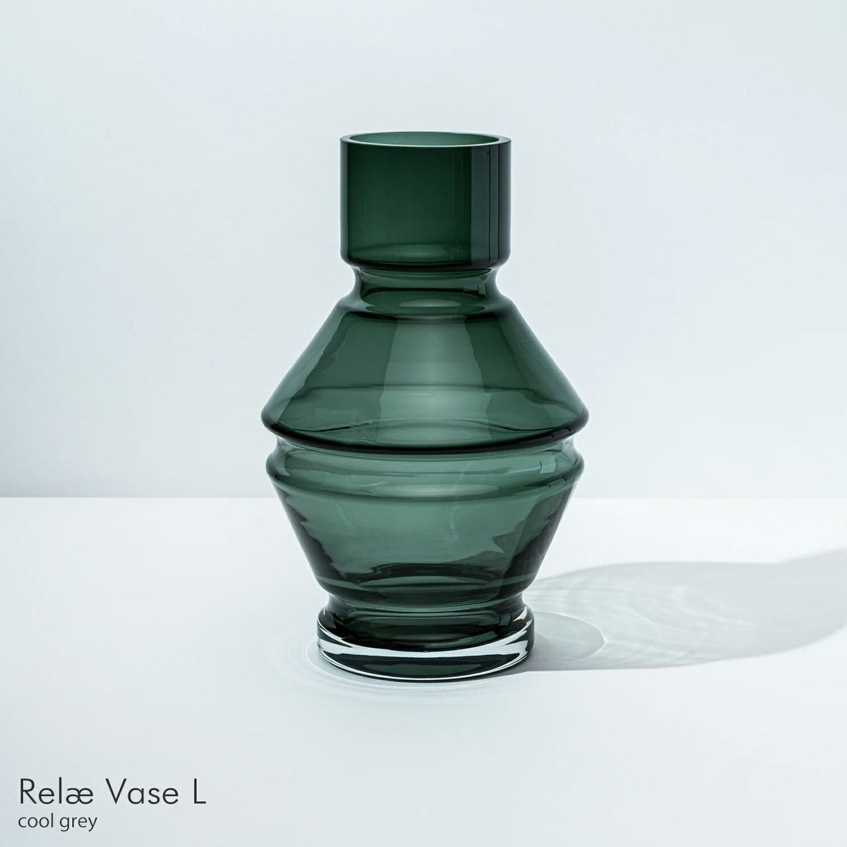 raawii（ラーウィー） / Relae（リレー） / Vase（ベース） / Lサイズ / 全4色 / フラワーベース