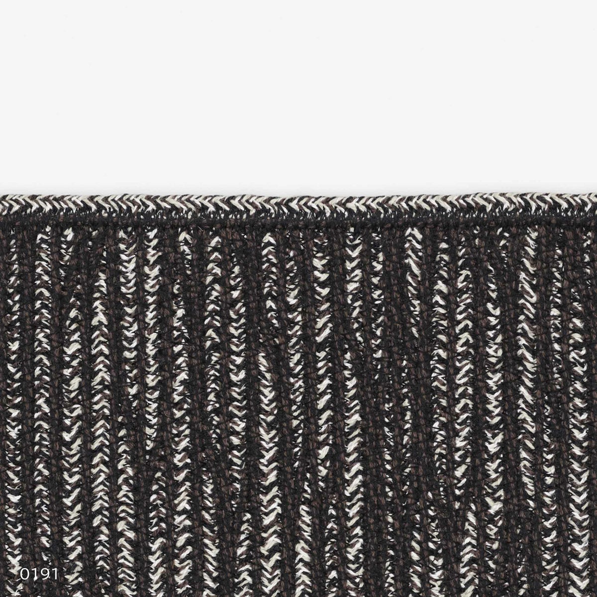 Kvadrat（クヴァドラ） / Braid 2（ブレード） / 20120（180cm×240cm） / ラグ