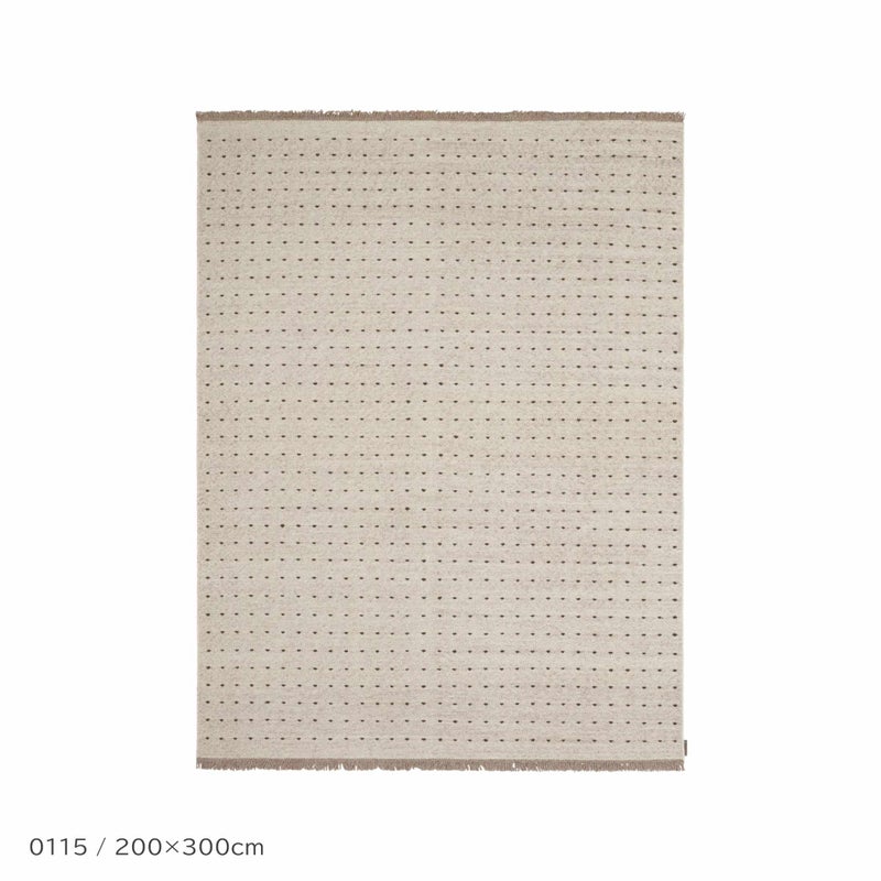Kvadrat（クヴァドラ） / Yield Dot Naturally Coloured Fringes（イールド ドット ナチュラリー カラード フリンジ） / 20150（200cm×300cm） / ラグ