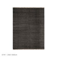 Kvadrat（クヴァドラ） / Yield Naturally Coloured Fringes（イールド ナチュラリー カラード フリンジ） / 20148（200cm×300cm） / ラグ