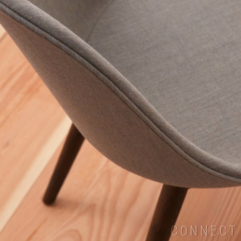Audo Copenhagen（オドー・コペンハーゲン） / HARBOUR DINING CHAIR（ハーバー ダイニングチェア） / 布張りシェル / ウッドベース / Remix（リミックス） 0233 グレー