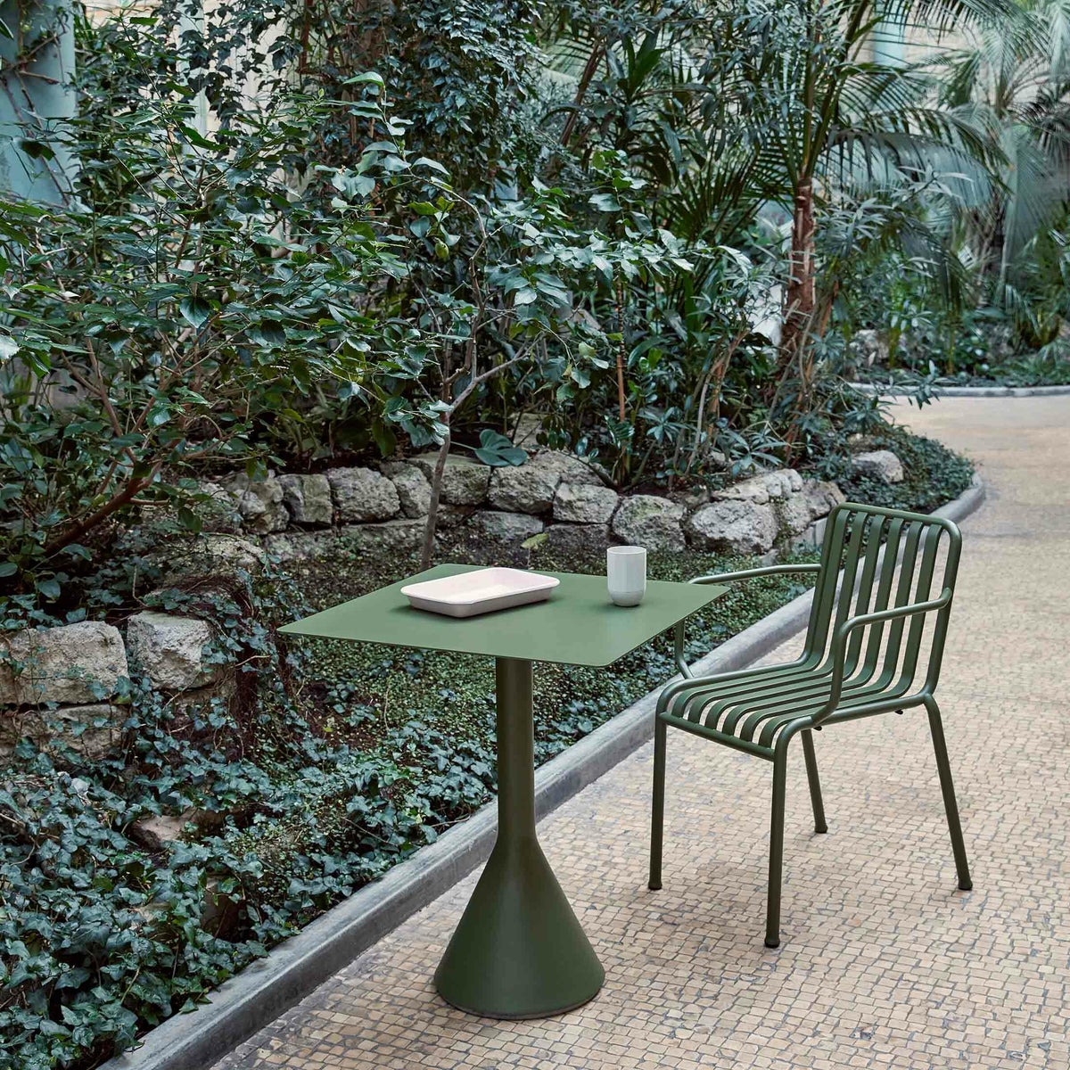 HAY（ヘイ） / PALISSADE（パリサード） / ARM CHAIR（アームチェア） / 全4色 / アウトドア