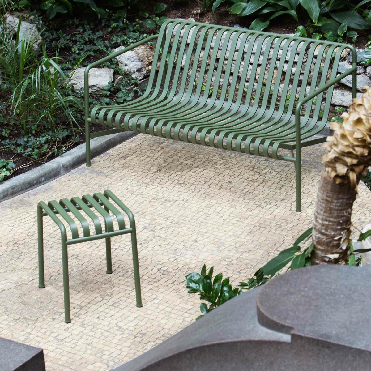 HAY（ヘイ） / PALISSADE（パリサード） /STOOL  （スツール） / 全3色 / アウトドア