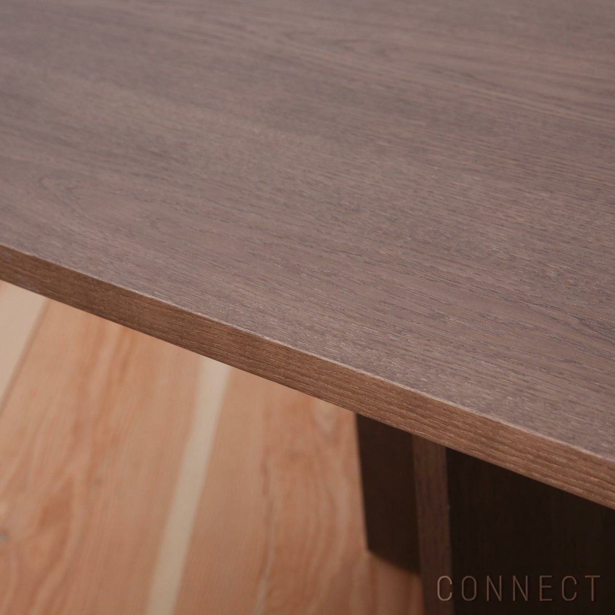 Audo Copenhagen（オドー・コペンハーゲン） / ANDROGYNE DINING TABLE（アンドロジーン ダイニングテーブル） / 長方形 / 180×109cm / ダークステインドオーク《日本限定サイズ》