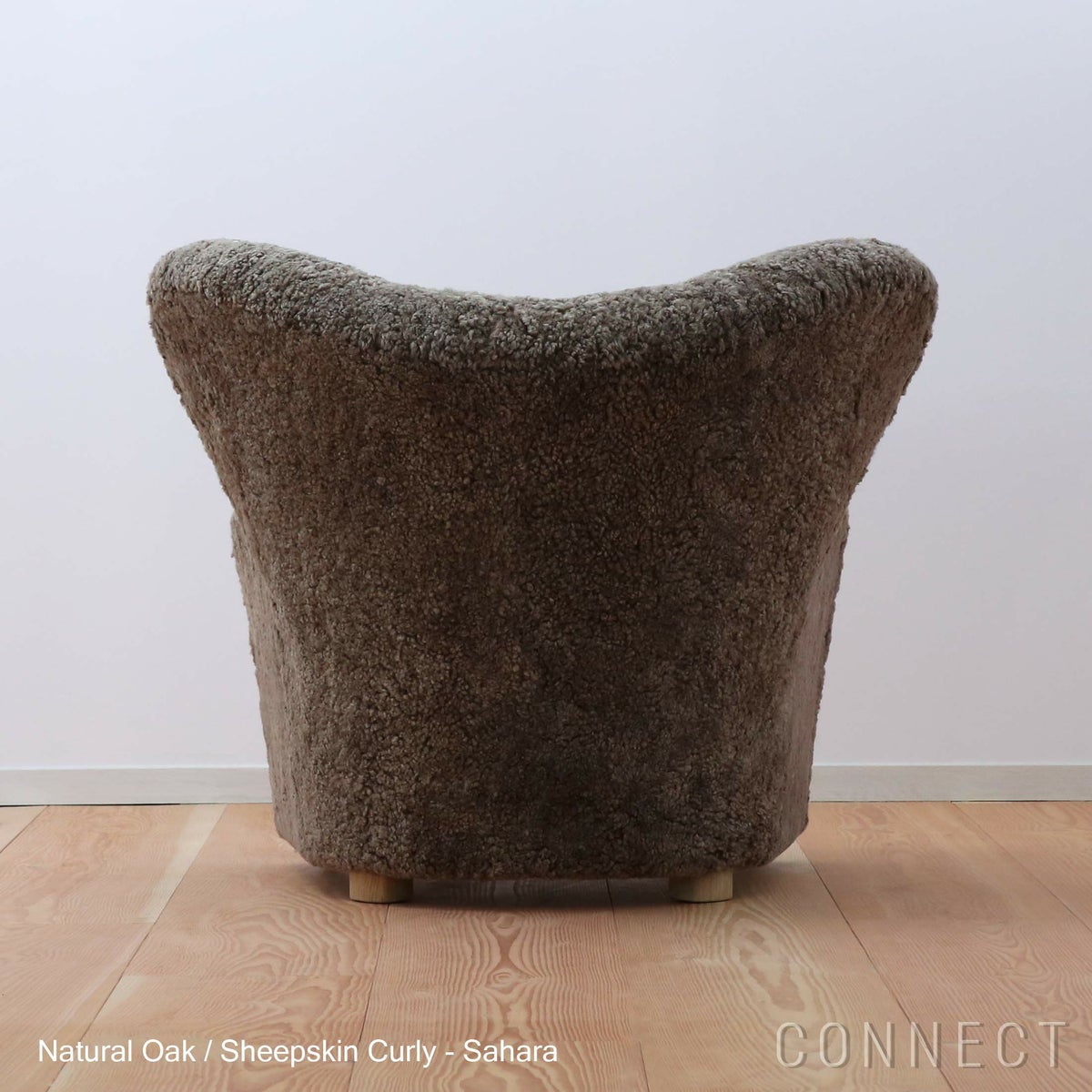 Audo Copenhagen（オドー・コペンハーゲン） / THE TIRED MAN LOUNGE CHAIR（ザ タイヤード マン ラウンジチェア） / Sheepskin Curly Sahara（サハラ）