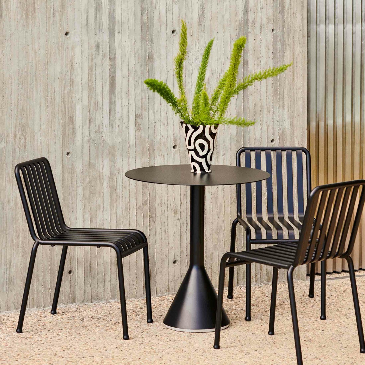 HAY（ヘイ） / PALISSADE（パリサード） /  Cone Table（コーンテーブル） /  Φ70× H74cm / 全4色  / アウトドア