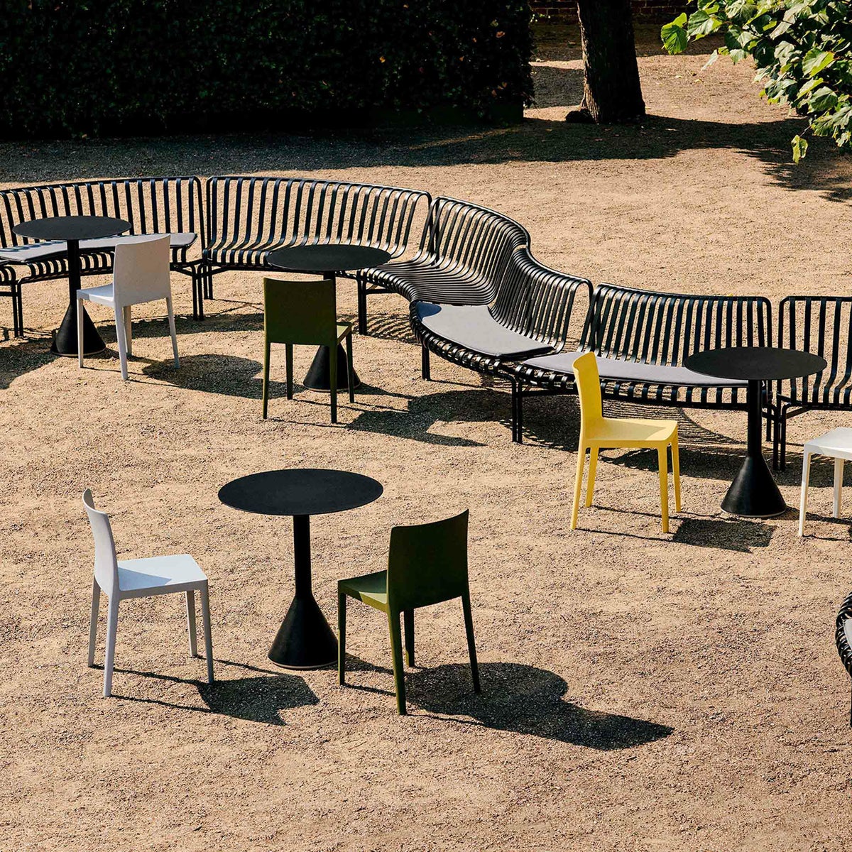 HAY（ヘイ） / PALISSADE（パリサード） /  Cone Table（コーンテーブル） /  Φ70× H74cm / 全4色  / アウトドア