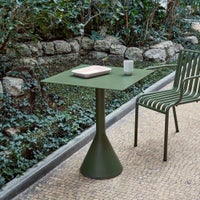 HAY（ヘイ） / PALISSADE（パリサード） / Cone Table（コーンテーブル） / W65 x D65 x H74cm / 全4色 / アウトドア