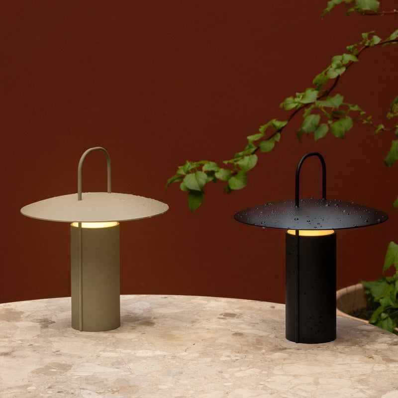Audo Copenhagen（オドー・コペンハーゲン） / RAY PORTABLE LAMP（レイ ポータブル ランプ） /  全2色 / テーブルランプ