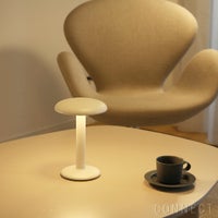 【アウトレット】FLOS（フロス） / GUSTAVE（グスタヴ） / マットカラー / マットホワイト / テーブルランプ