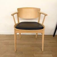 【ポイント20倍】【アウトレット】FRITZ HANSEN（フリッツ・ハンセン） / N01（エヌゼロワン） / Beech ビーチ / 固定式（レザーブラック） / アームチェア