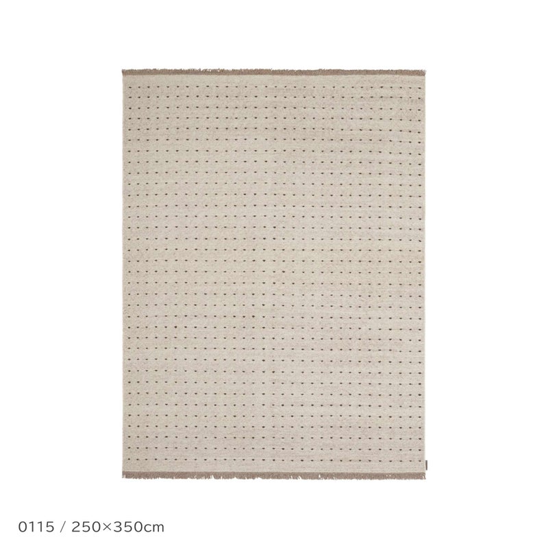 Kvadrat（クヴァドラ） / Yield Dot Naturally Coloured Fringes（イールド ドット ナチュラリー カラード フリンジ） / 20150（250cm×350cm） / ラグ