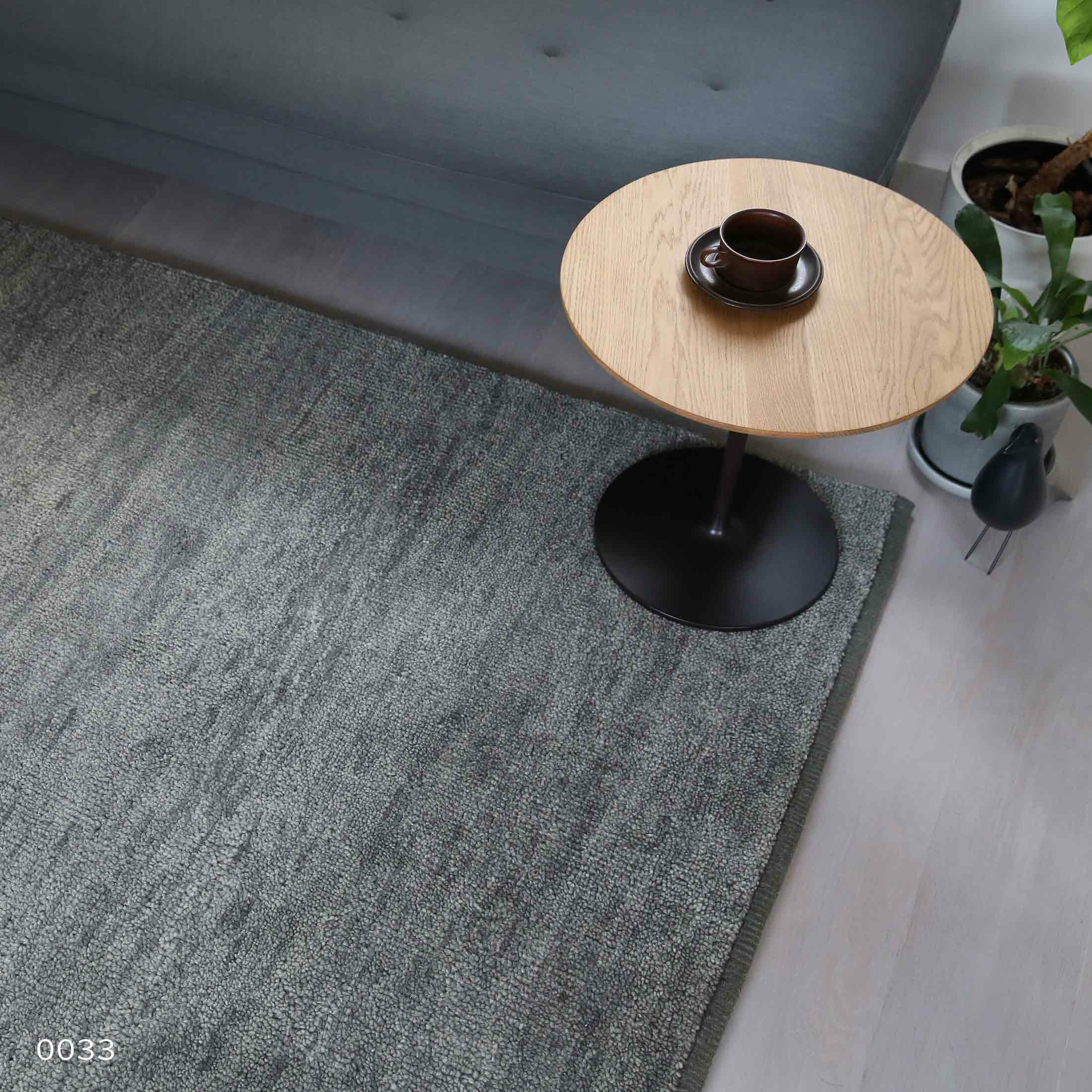 Kvadrat（クヴァドラ）ラグ Lavo（ラボ）180×240｜北欧インテリア 正規