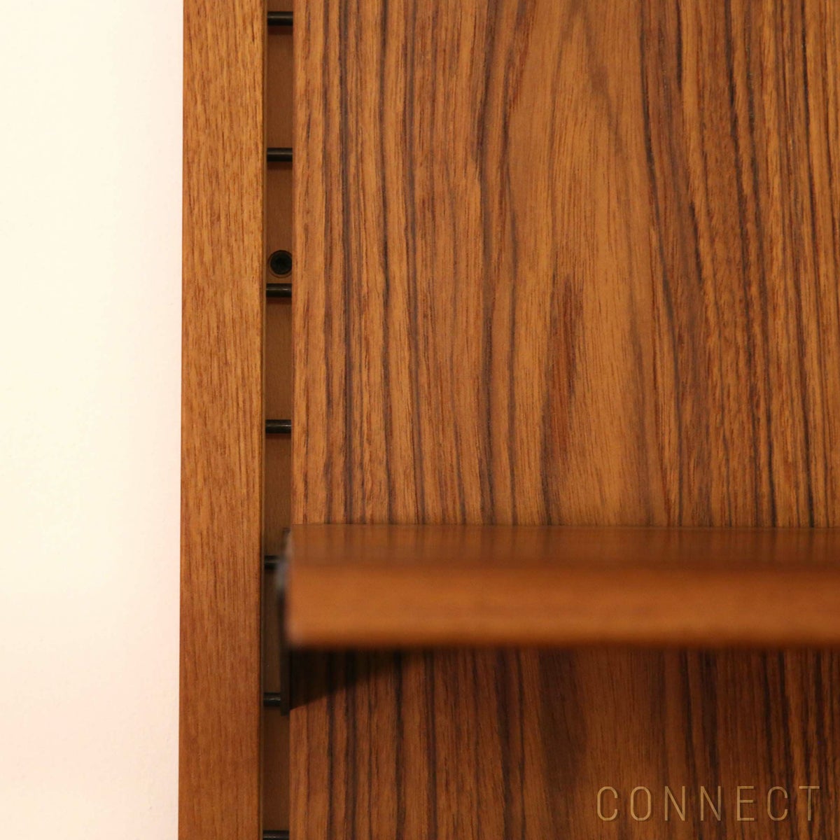 HOUSE OF FINN JUHL（ハウス・オブ・フィンユール） / PANEL SYSTEM（パネルシステム） / パネル＋シェルフ＋カップボード / 壁面収納