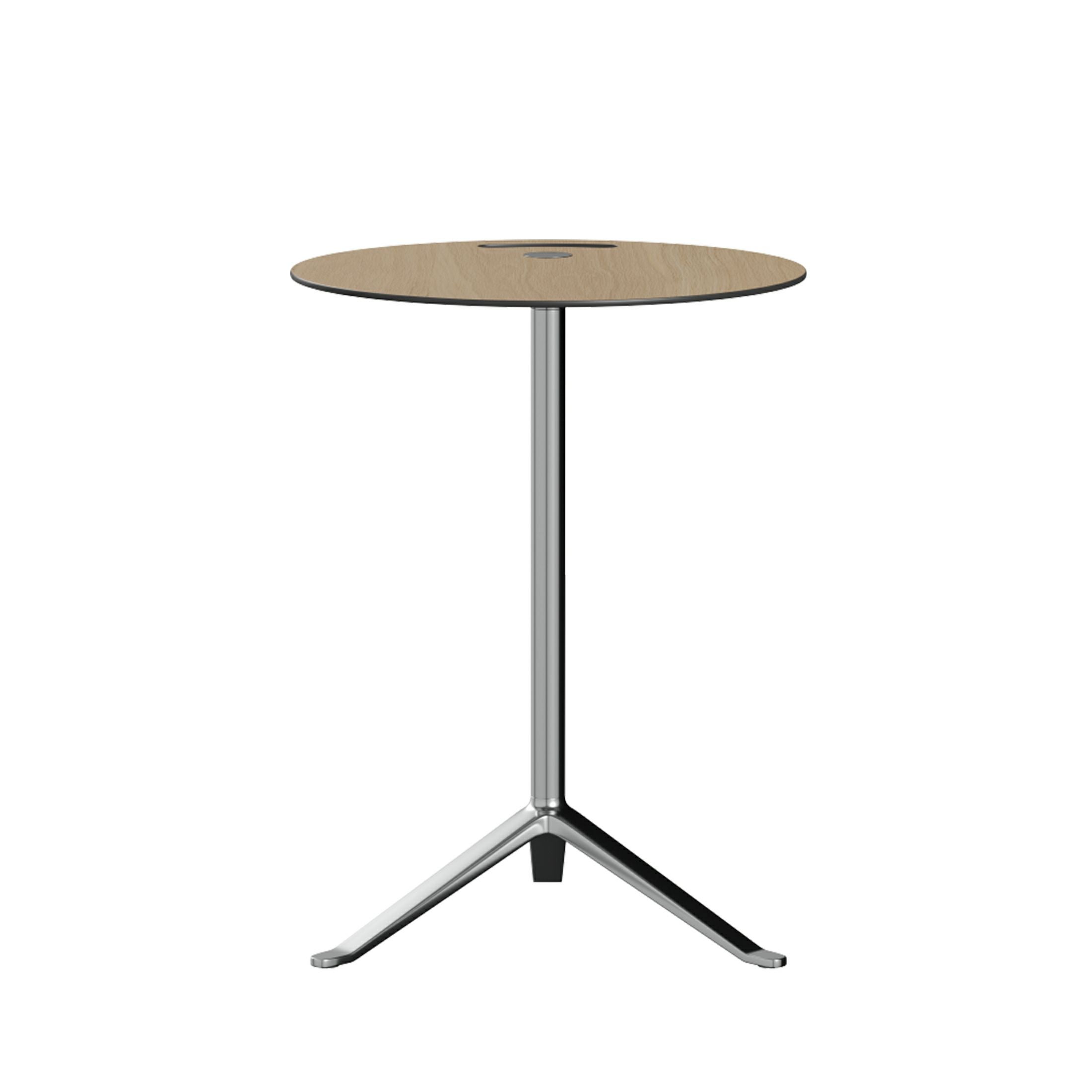 000000009827-01.jpg?size=m&w=