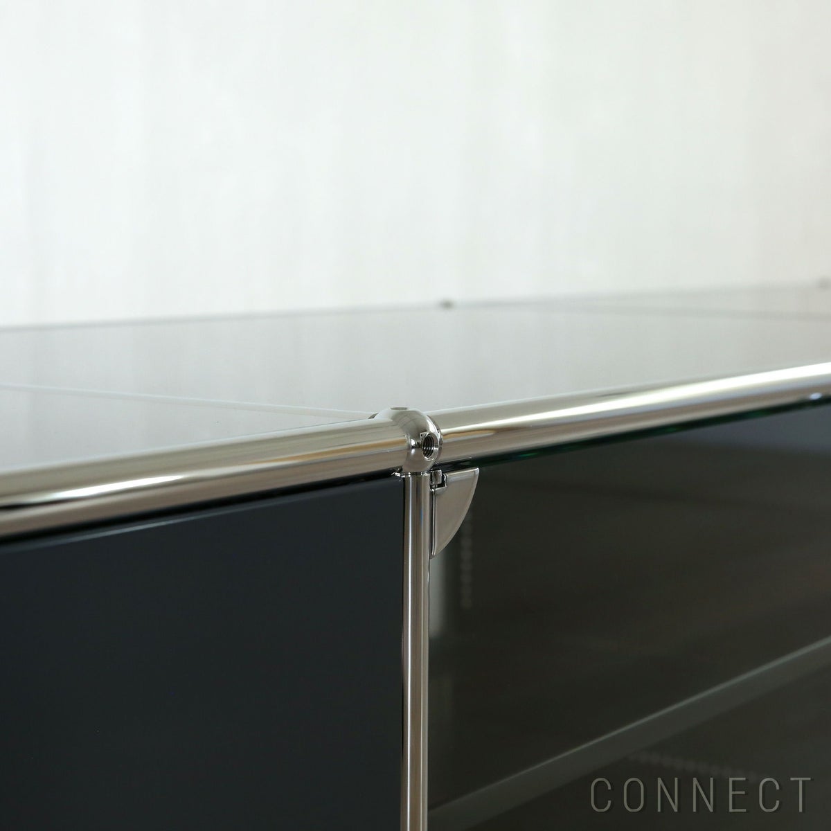 USMハラー（ユーエスエムハラー） / TV Board（テレビボード） / W3023×D523×H390mm / ドロップダウンドア×2 ガラスドア×2（ディバイダーシェルフ×2） / アントラサイト