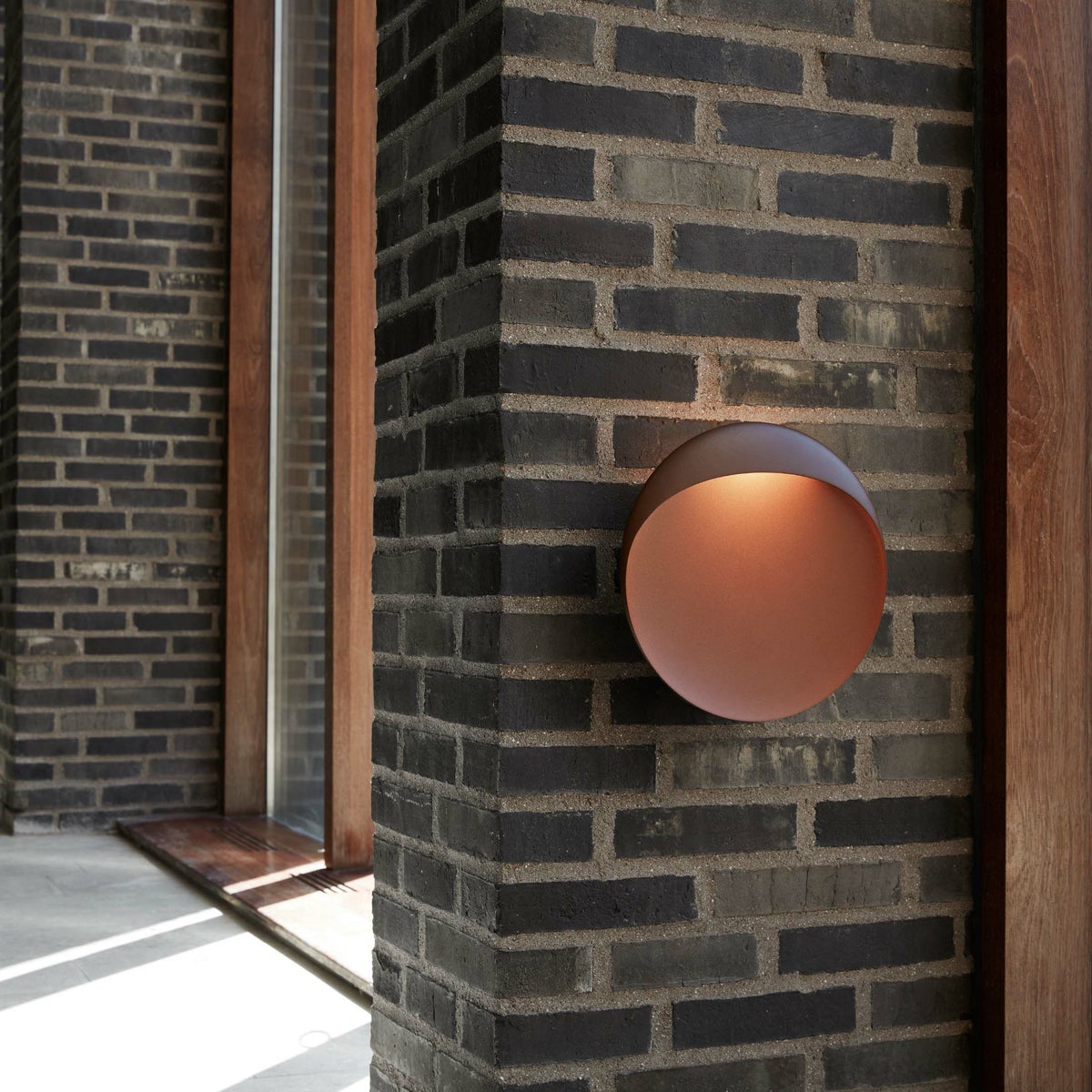 Louis Poulsen（ルイスポールセン） / Flindt Wall（フリント ウォール） / φ400 / 3000K / 全4色 / 屋外ウォール