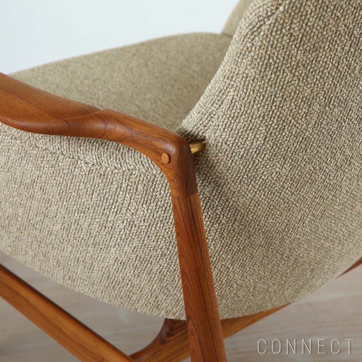 HOUSE OF FINN JUHL（ハウス・オブ・フィンユール） / 53 CHAIR W/ CUSHION / チーク材・オイル仕上げ / Moss 0020（モス） / ラウンジチェア