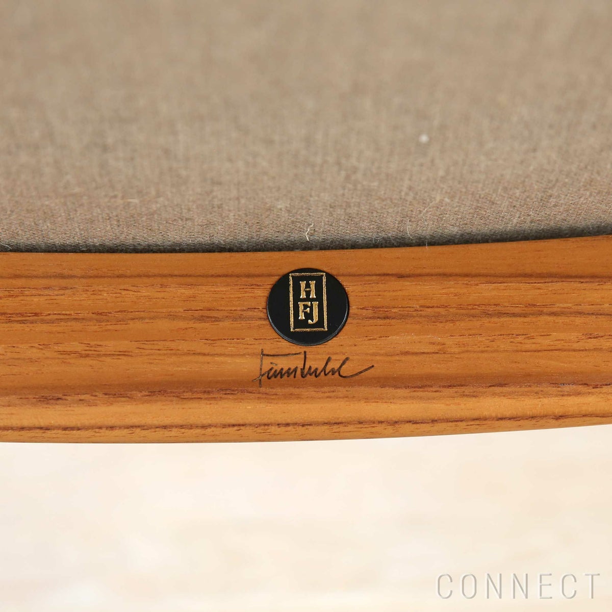 HOUSE OF FINN JUHL（ハウス・オブ・フィンユール） / 53 CHAIR W/ CUSHION / チーク材・オイル仕上げ / Moss 0020（モス） / ラウンジチェア