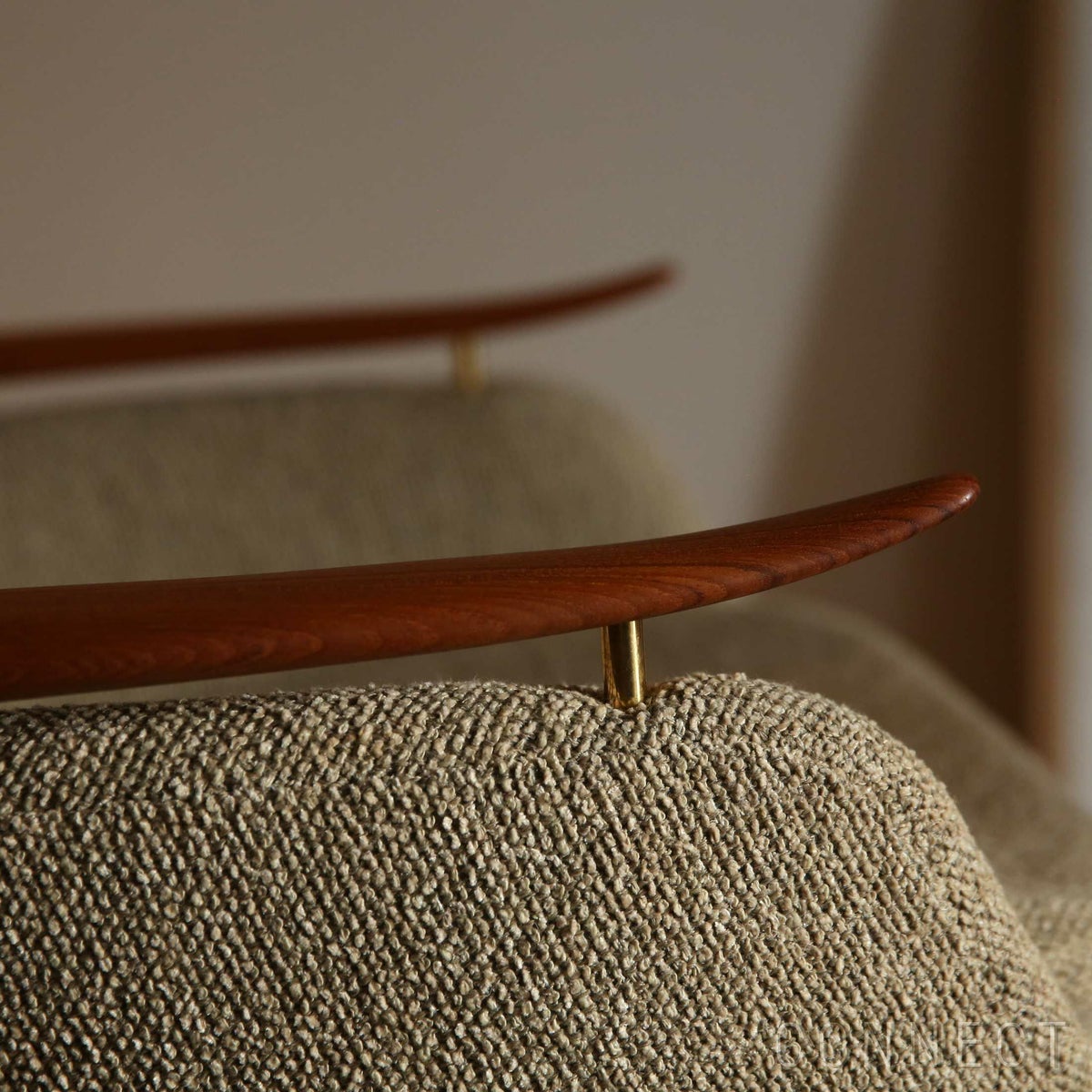 HOUSE OF FINN JUHL（ハウス・オブ・フィンユール） / 53 CHAIR W/ CUSHION / チーク材・オイル仕上げ / Moss 0020（モス） / ラウンジチェア