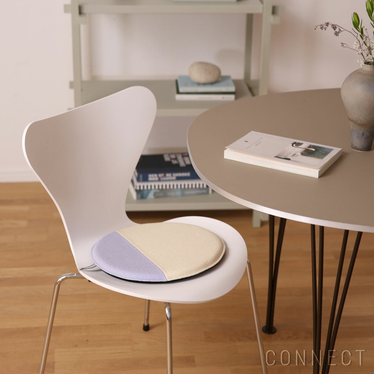 MELLEM（メレム） / Kvadrat/Raf Simons（クヴァドラ/ラフ・シモンズ） / ラウンドシートクッション / Vidar（ヴィダー） アソートA / 全6色 / クッション