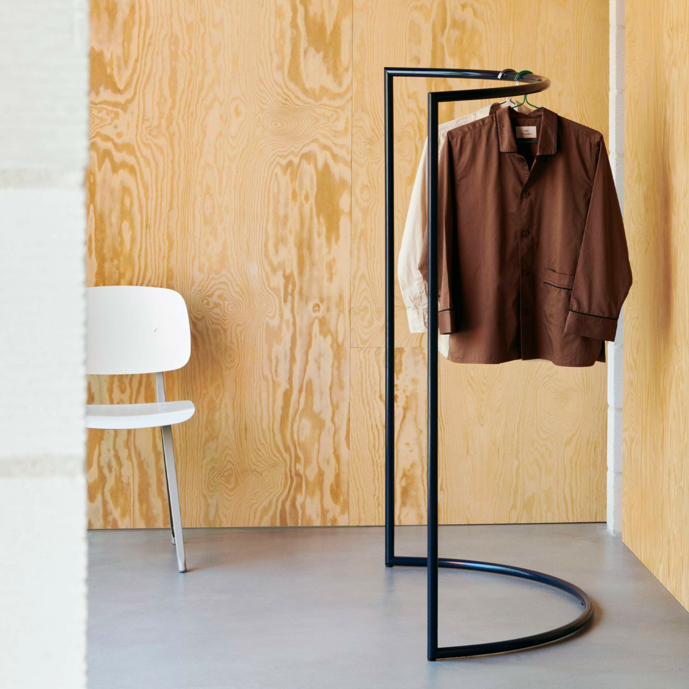 HAY（ヘイ） / COLOUR RACK-S SHAPE（カラーラック S） / 全3色