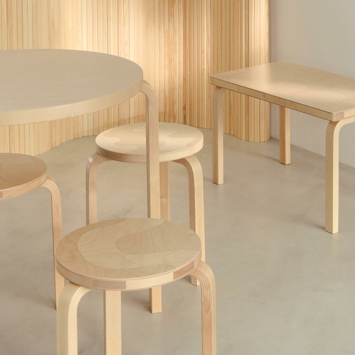 Artek（アルテック） ＋ Marimekko（マリメッコ） / STOOL 60 Lokki（スツール60 ロッキ） / バーチ材 / ナチュラルラッカー 《90周年 Anniversary editions》