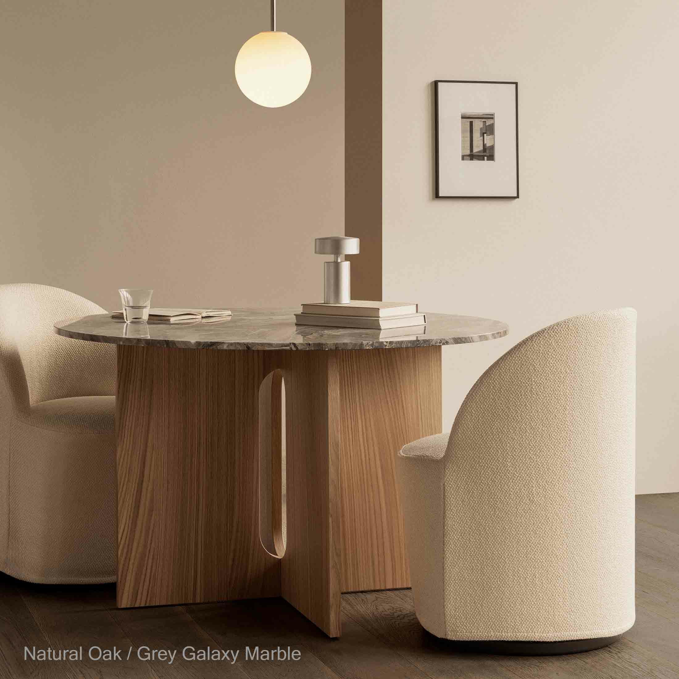 Audo Copenhagen（オドー・コペンハーゲン） / ANDROGYNE DINING TABLE