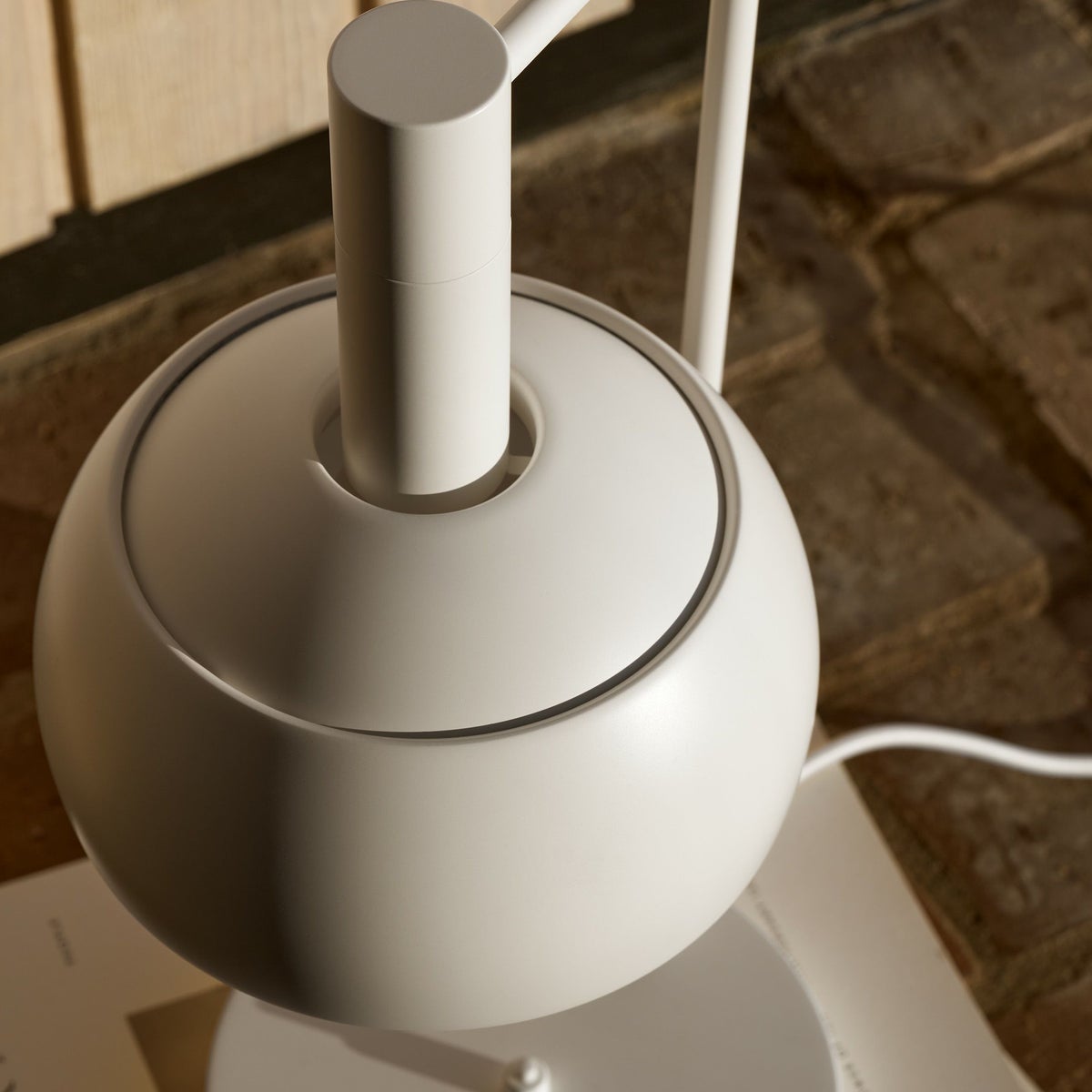 Louis Poulsen（ルイスポールセン） / FJ Elements Table Lamp（FJ エレメンツ テーブルランプ） / 全3色 / テーブルランプ