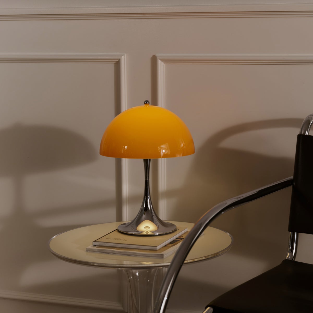 Louis Poulsen（ルイスポールセン） / Panthella 250 Portable（パンテラ 250 ポータブル） / オパール×クローム / テーブルランプ