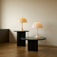 Louis Poulsen（ルイスポールセン） / Panthella 320 Table Lamp（パンテラ 320 テーブルランプ） / 全2色 / テーブルランプ