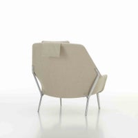 Vitra（ヴィトラ） / Slow Chair （スローチェア） / チェア：Flocca （フロッカ）カバーカラー：ベージュ / ベース：アルミ ポリッシュ / バッククッション 40×30cm Kvadrat Phlo× 0983（ホームセレクション） / バッククッション 65×30cm  Kvadrat Vidar 41062 （ホームセレクション） / ネッククッション付