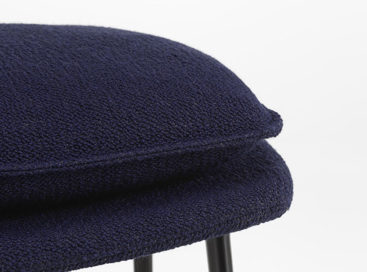Vitra（ヴィトラ） / Slow Chair Ottoman （スローチェア オットマン） / Flocca （フロッカ）カバーカラー：ベージュ / ベース：アルミ ポリッシュ