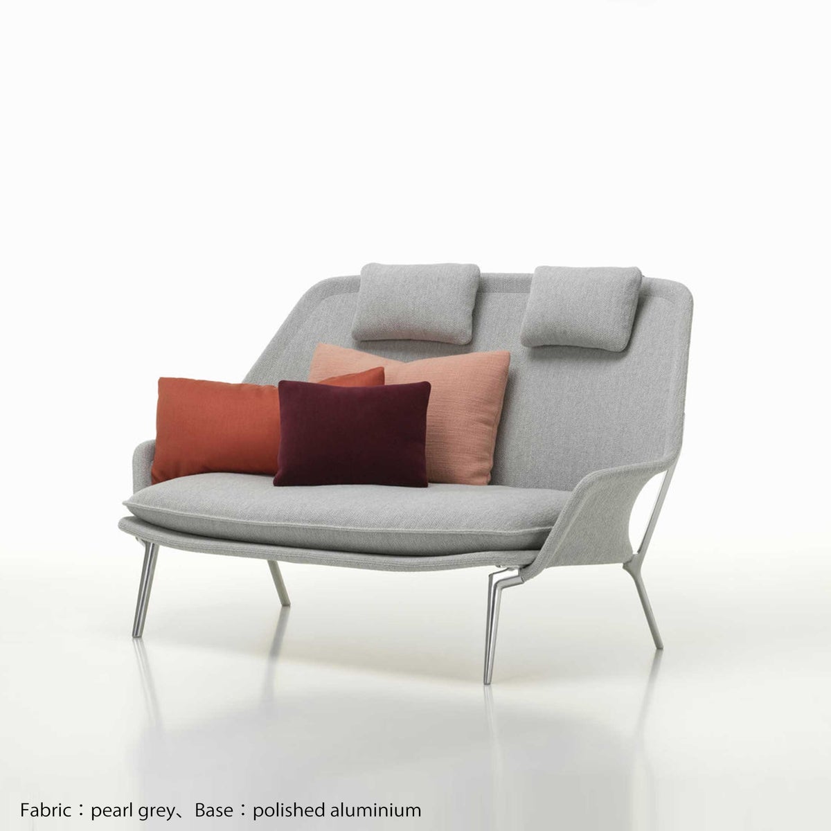 Vitra（ヴィトラ） / Slow Sofa (スローソファ) / Flocca (フロッカ）カバーカラー：ベージュ / ベース：アルミポリッシュ / バッククッション 65×30cm Kvadrat Reflex 0449 / バッククッション 40×30cm Hola 03 chestnut / バッククッション 60×40cm Dedar A perfect Flower col.003 / ネッククッション付