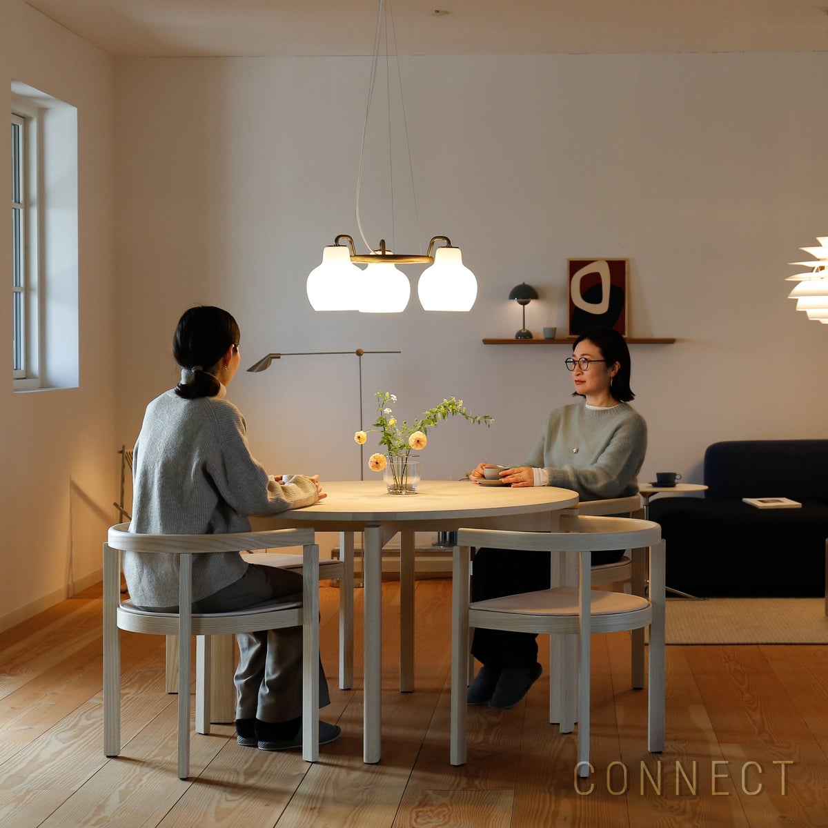FRITZ HANSEN / AFTER（アフター） / MA400 / アッシュ（無垢材） / φ120cm / ダイニングテーブル