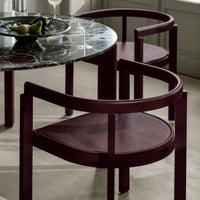 FRITZ HANSEN / AFTER（アフター） / ダイニングセット（チェア4脚＋テーブル） / バーガンディ / 大理石天板（マットポリッシュ） / 無垢材・カードアッシュ脚《シートクッション4個プレゼント》