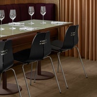 FRITZ HANSEN / PK3（ピーケー3） / ブラック / スチールベース（クローム仕上げ） / チェア