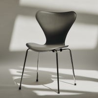 FRITZ HANSEN（フリッツ・ハンセン） / SERIES 7（セブンチェア） / TAILORED（テーラード） / ハーネスレザー / スレートグレー / フルパディング