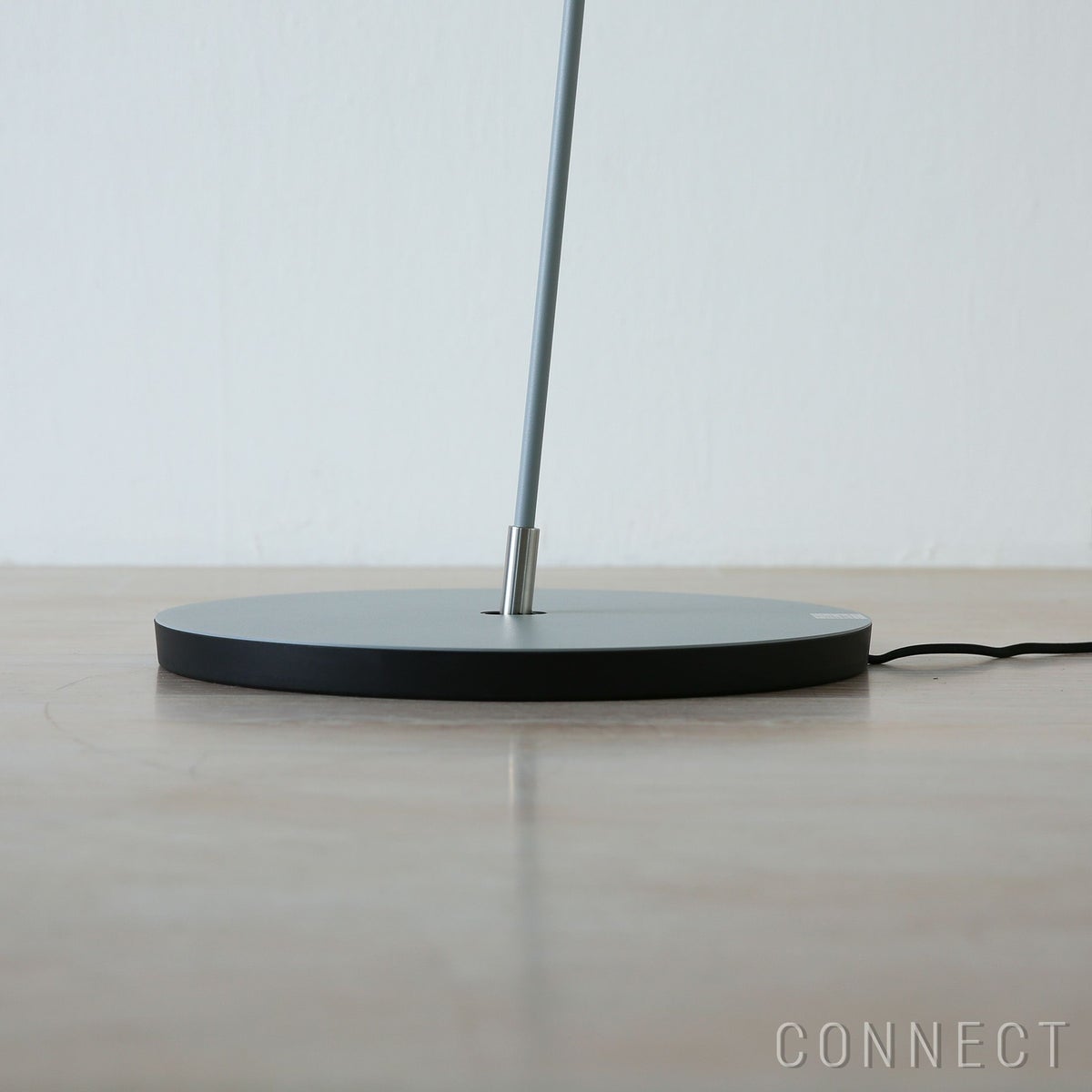 LE KLINT（レ・クリント） / 320M SNOWDROP（スノードロップ） / グレー / フロアランプ《スマート電球プレゼント》