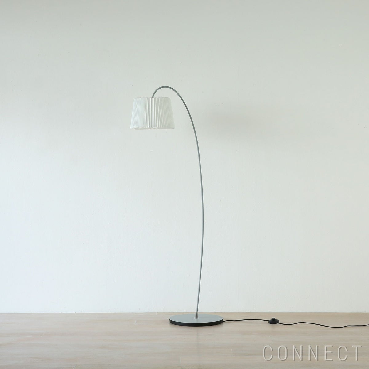 LE KLINT（レ・クリント） / 320M SNOWDROP（スノードロップ） / グレー / フロアランプ