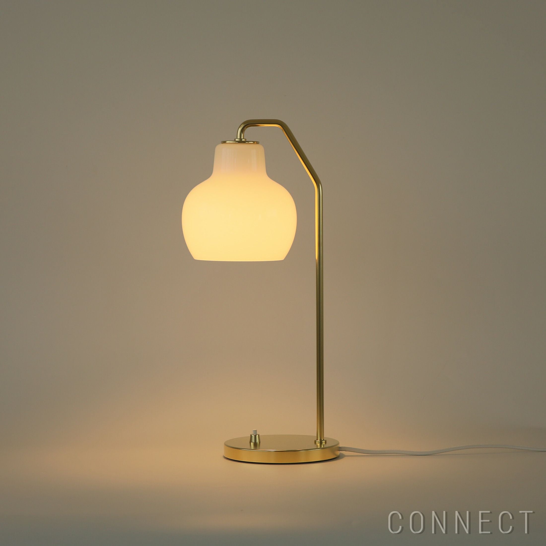 Louis Poulsen（ルイスポールセン） / VL Ring Crown Table Lamp（VL